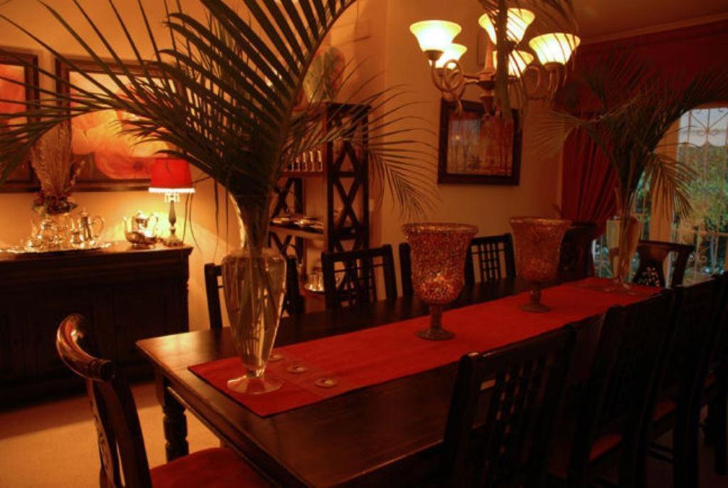 Sir Harveys Bed And Breakfast เดอร์บัน ภายนอก รูปภาพ